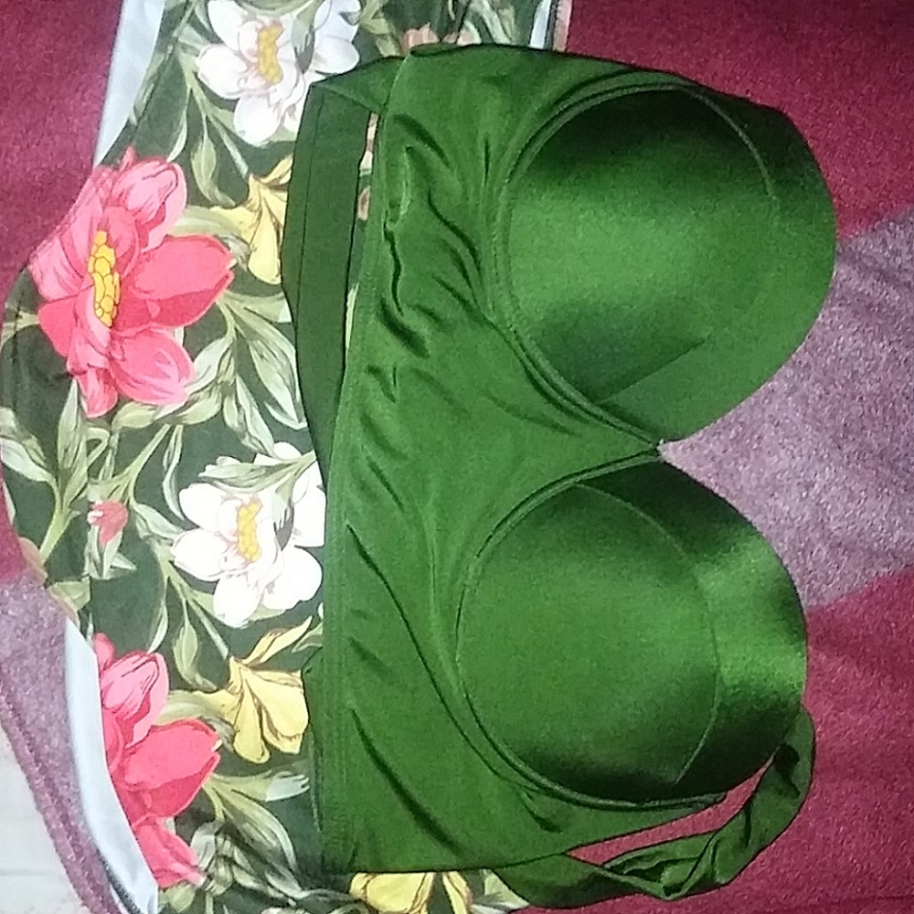Swim suit